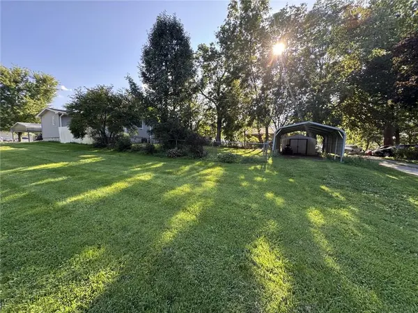 204 W 3rd ST, Stanberry, MO 64489