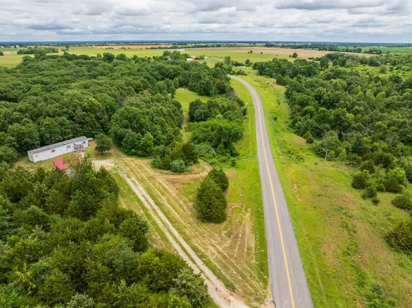 12625 WW HWY, New Cambria, MO 63558
