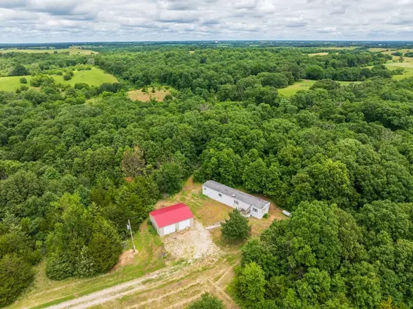 12625 WW HWY, New Cambria, MO 63558