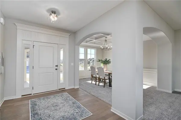 2283 Wabash ST, Olathe, KS 66061