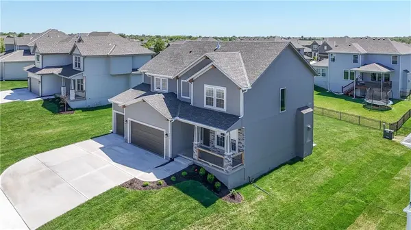 2695 W Park ST, Olathe, KS 66061