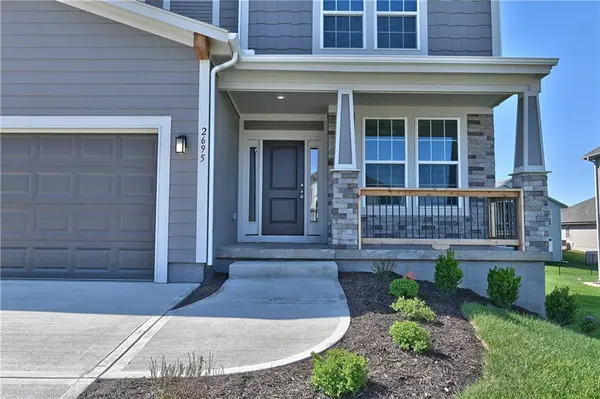 2695 W Park ST, Olathe, KS 66061
