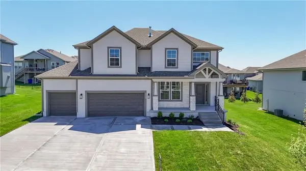 2739 W Park ST, Olathe, KS 66061