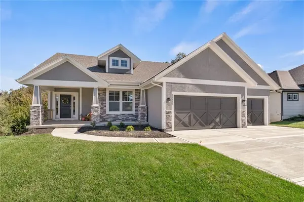 2328 W Wabash ST, Olathe, KS 66061