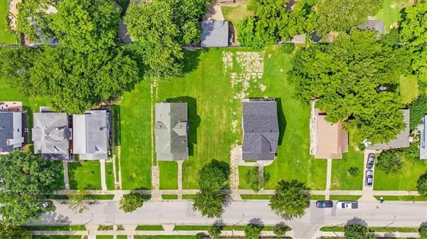 3716 Virginia AVE, Kansas City, MO 64109