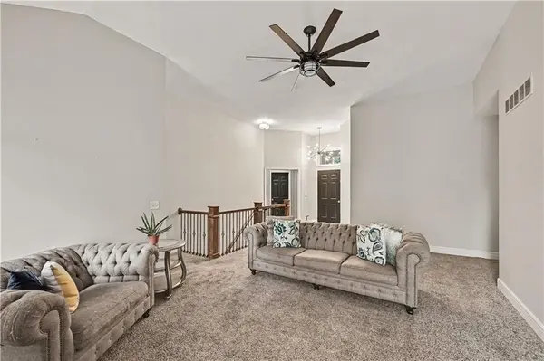 10726 N Tennessee AVE, Kansas City, MO 64157
