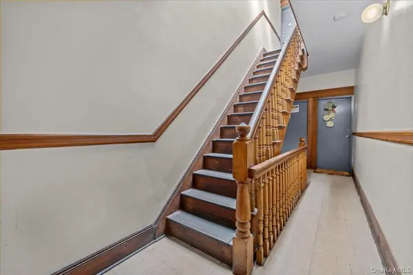33 Radford ST, Yonkers, NY 10705