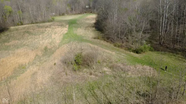 0 Coal Mine RD, Bloomfield, IN 47424