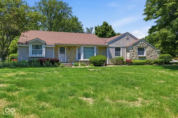 2785 N Fleming CIR, Shelbyville, IN 46176