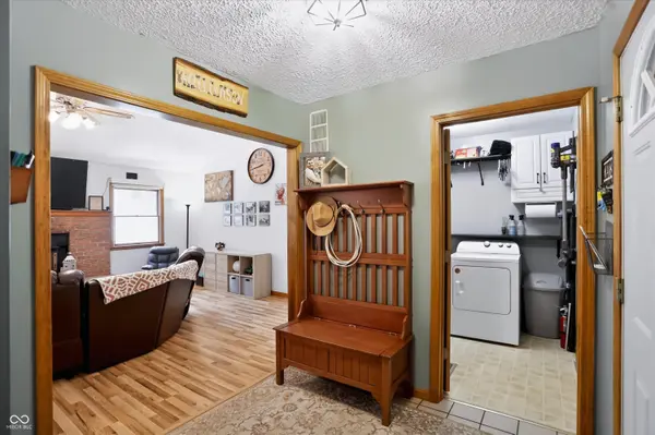 11129 N Shelby 460 W, New Palestine, IN 46163