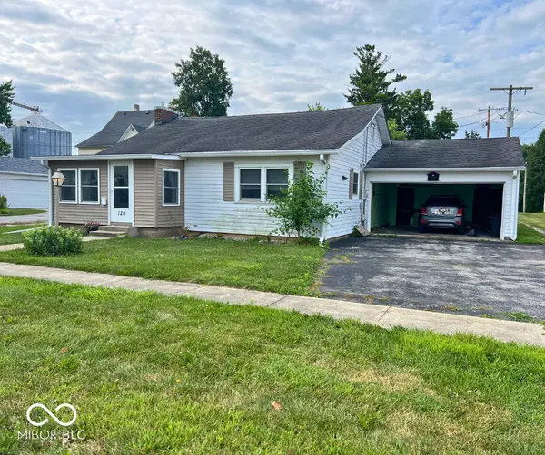 120 E Plum ST, Thorntown, IN 46071
