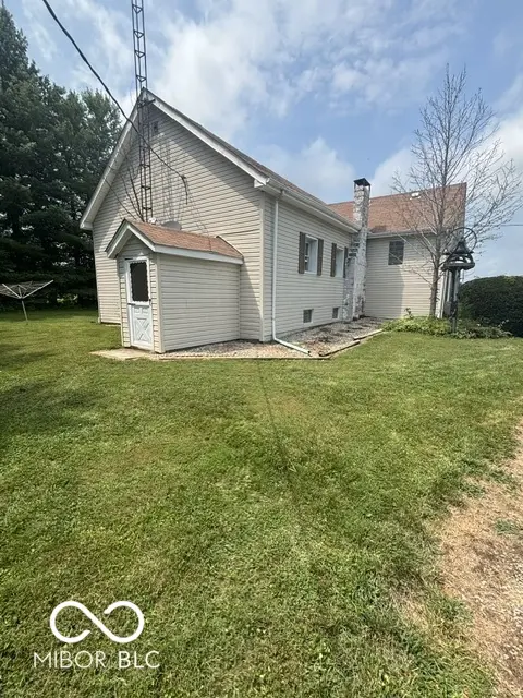 3708 N County Road 250 RD W, Brownstown, IN 47220