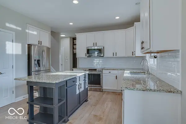 13844 Ash Stone CT, Fishers, IN 46040