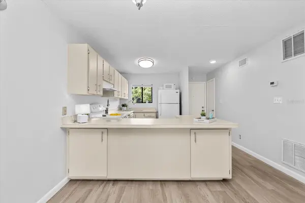 6033 34TH ST W #28, Bradenton, FL 34210