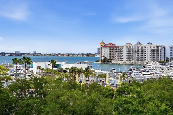 33 S GULFSTREAM AVE #704, Sarasota, FL 34236