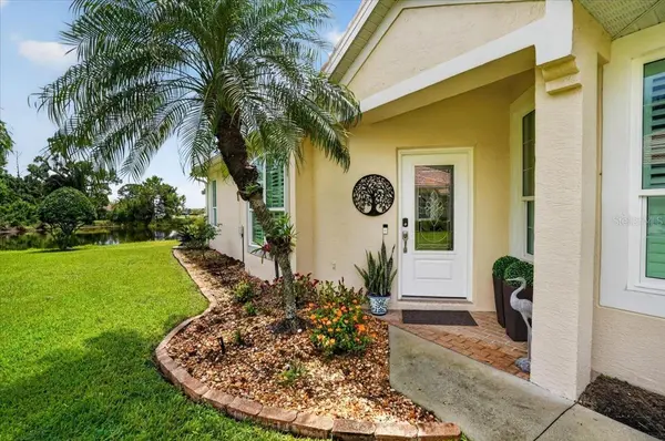 5037 WHISPERING OAKS DR, North Port, FL 34287