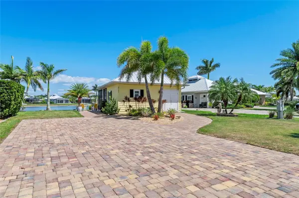8503 SW SAND CRANE CIR #LOT 74, Arcadia, FL 34269