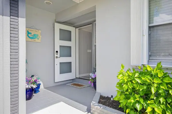 1633 EDITH ESPLANADE, Cape Coral, FL 33904