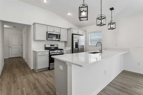 1606 RHOADS CT, The Villages, FL 34762