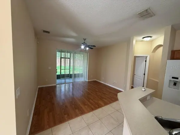 1102 MAGNOLIA BLOSSOM CT, Apopka, FL 32712