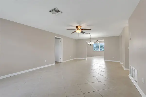 520 N LACY CIRCLE, Deltona, FL 32725