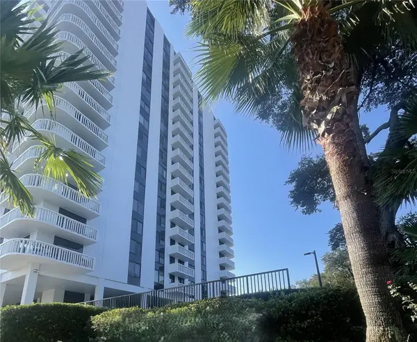 400 E COLONIAL DR #402, Orlando, FL 32803