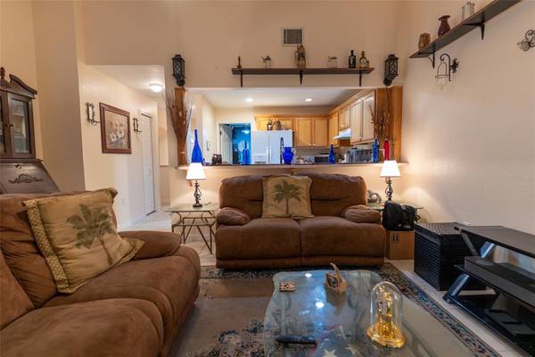 2635 NE 7TH ST #102, Ocala, FL 34470