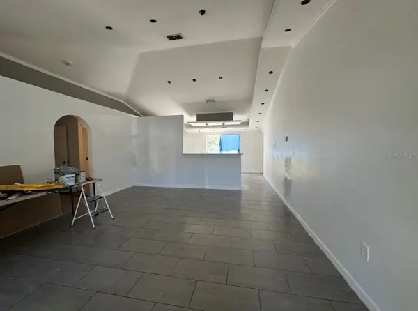 1316 BURNLEY CT, Kissimmee, FL 34758