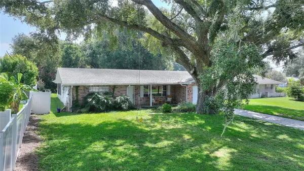 2802 SUNSET DR NW, Winter Haven, FL 33881