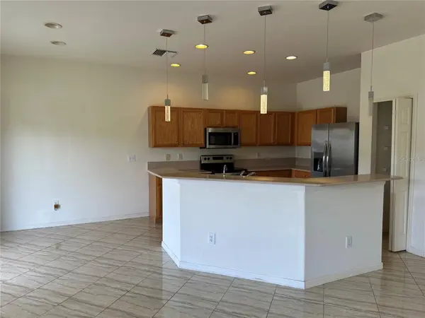 903 COADE STONE DR, Seffner, FL 33584