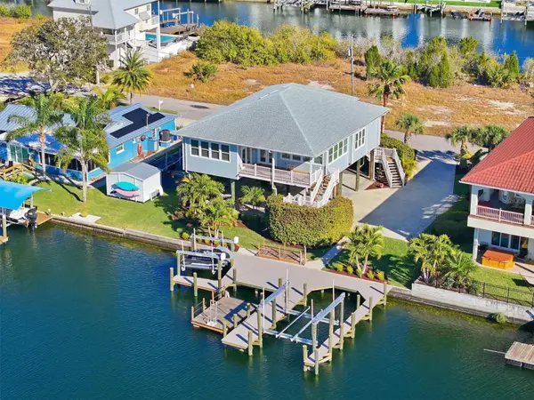 13875 HATCHER AVE, Hudson, FL 34667