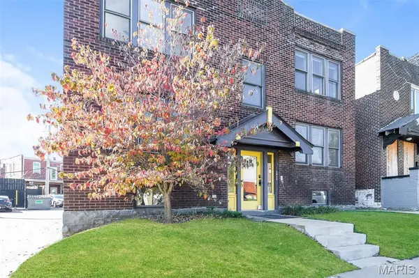 4134 Chouteau AVE, St Louis, MO 63110