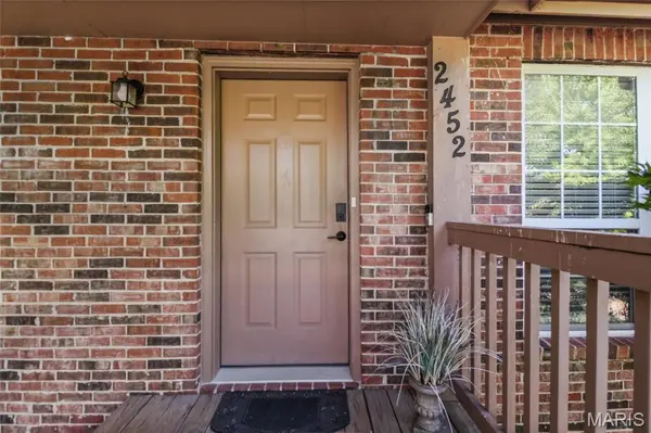 2452 Fowler AVE, Overland, MO 63114