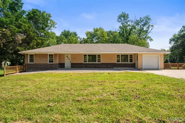 4302 Fee Fee RD, Bridgeton, MO 63044