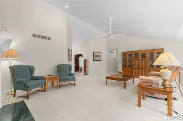 2363 Desloge Estates DR, Villa Ridge, MO 63089