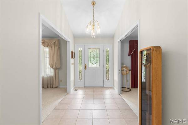 2363 Desloge Estates DR, Villa Ridge, MO 63089