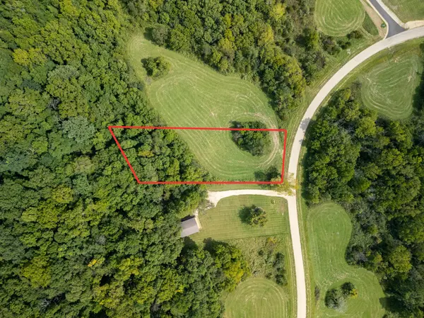 60 Shenandoah DR, Galena, IL 61036