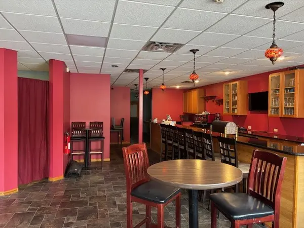 5443-45 W Diversey AVE, Chicago, IL 60639