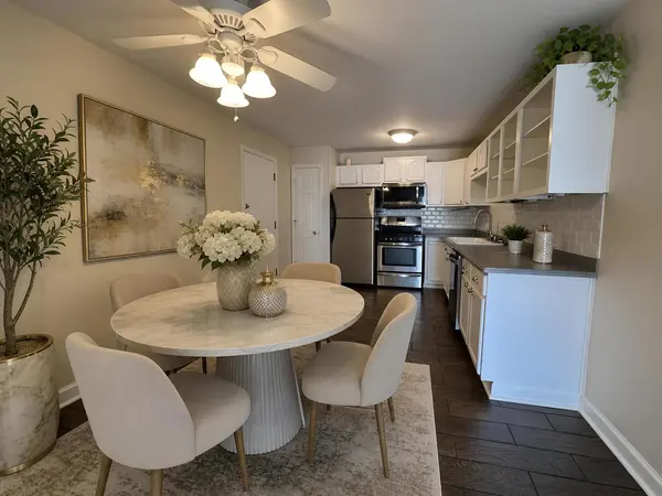 355 Bluff AVE #3D, La Grange, IL 60525