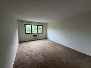 401 S Grove AVE #3A, Oak Park, IL 60302