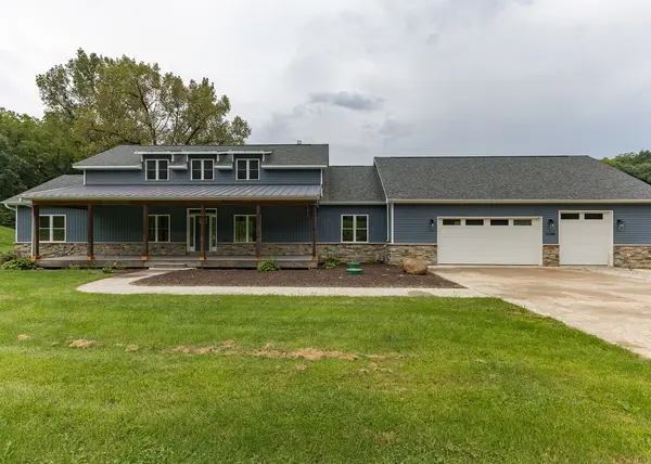 Coal Valley, IL 61240