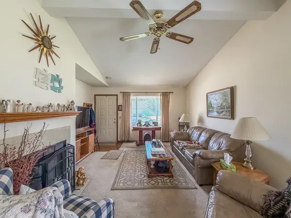 2626 Natalie DR, Champaign, IL 61822