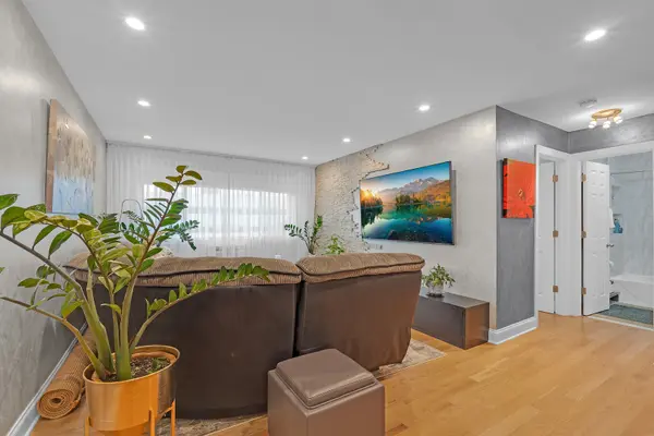 5358 N Cumberland AVE #421, Chicago, IL 60656