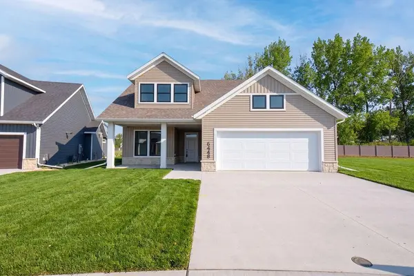 6448 Sun Valley BLVD, Horace, ND 58047