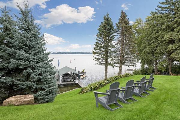 5940 Loring DR, Minnetrista, MN 55364