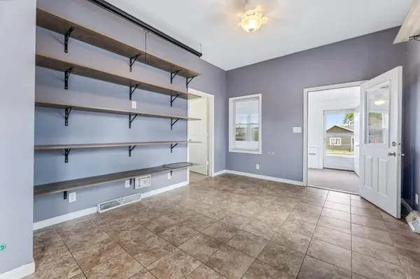 975 W 2nd ST, Winona, MN 55987