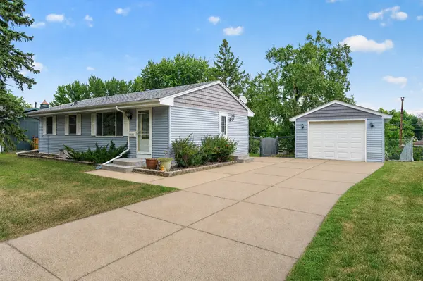 3756 Gettysburg AVE N, Minneapolis, MN 55427