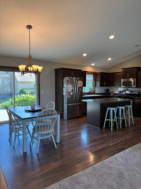 299 Krause AVE W, Delano, MN 55328