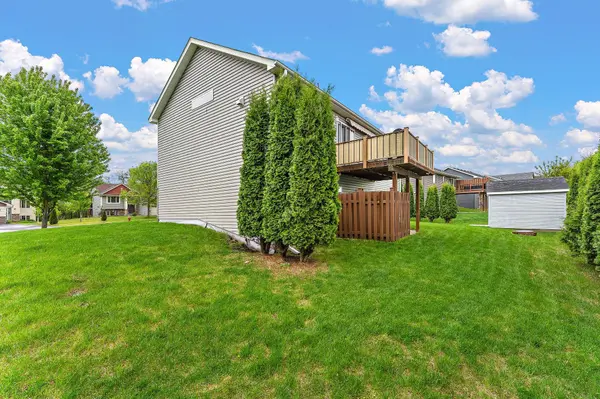 12012 Mayview Curve, Lindstrom, MN 55045