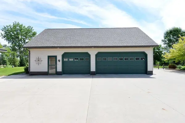 18000 US-10 HWY, Hawley, MN 56549